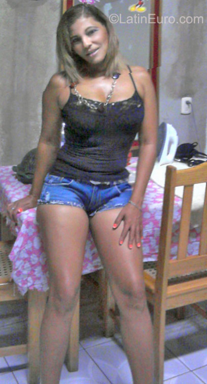 Date this hot Nicaragua girl Jessica jazmina from Managua NI117