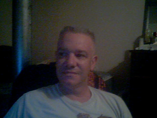 Date this nice looking United States man Usaamor from Salem US11657