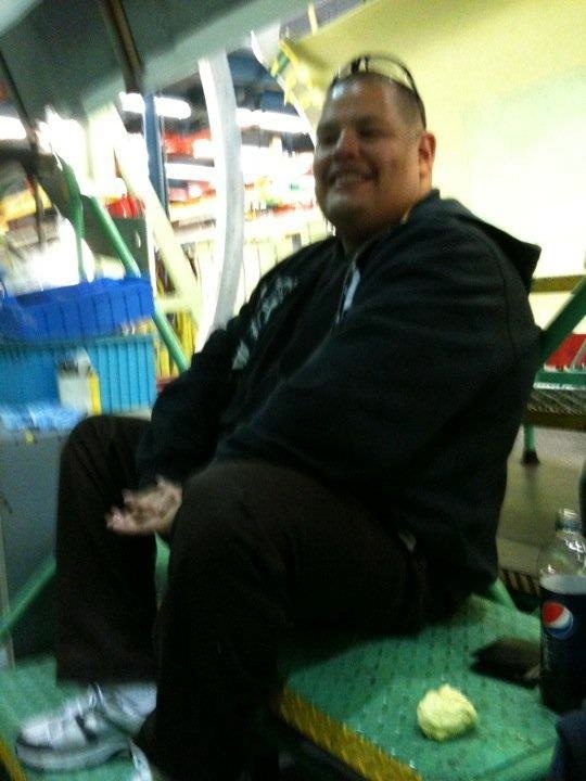 Date this beautiful United States man Celso from Torrance US11690