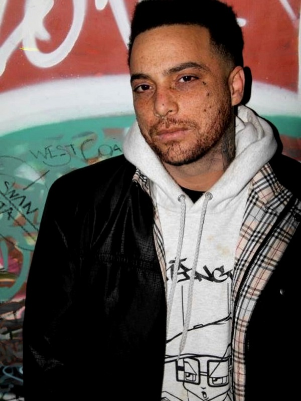 Date this georgeous United States man Kiser from Oakland US11696