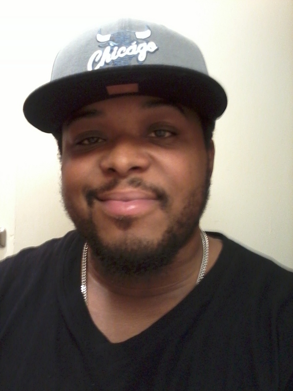 Date this happy United States man Nayef from Wilmington US11706