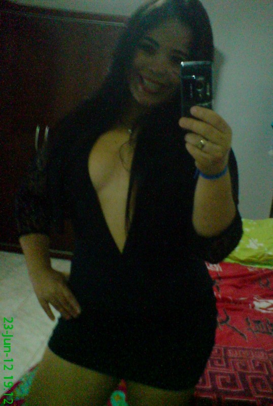 Date this hot Brazil girl AminaShadya from Salvador BR6135