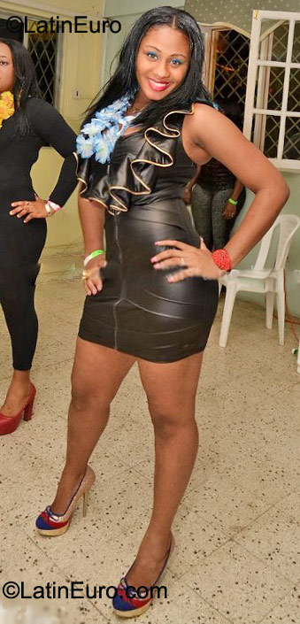 Date this charming Jamaica girl Nessa_1 from Kingston JM379