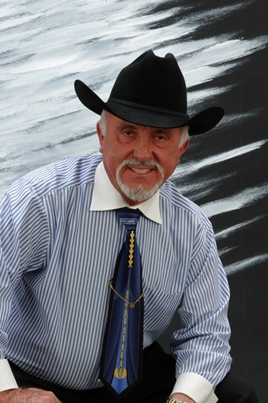 Date this delightful United States man Dale from Slaton US11798