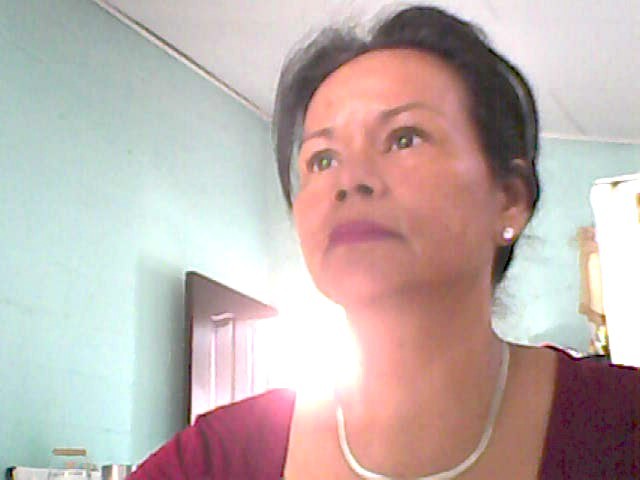 Date this sensual Honduras girl Meyzavla from San Pedro HN488