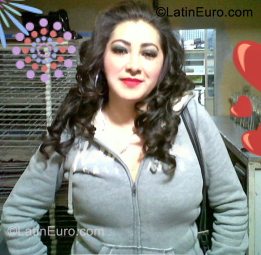 Date this passionate Mexico girl Zahamira from D.f MX528