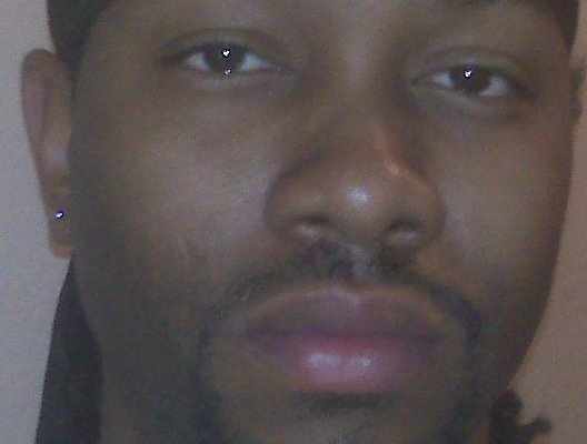 Date this hard body United States man Easy from Cincinnati US11877