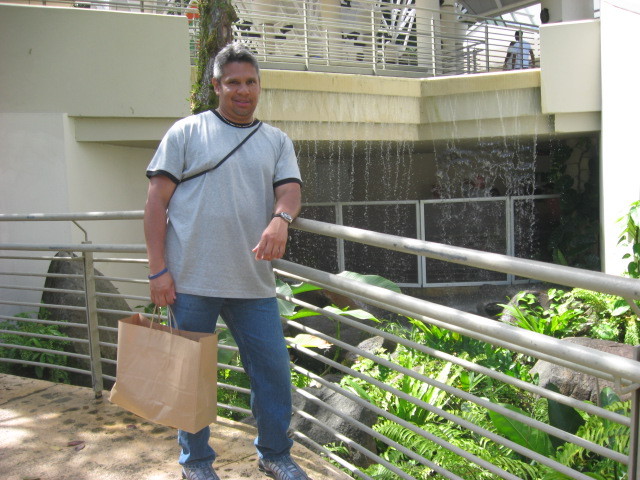 Date this lovely United States man Guidin from New York City US11991