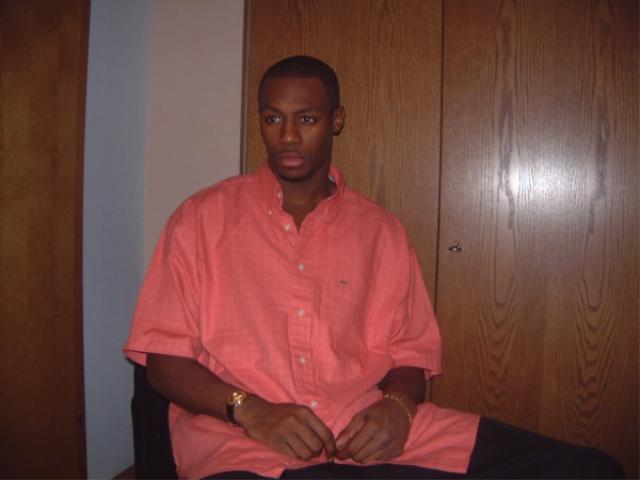 Date this young United States man Cenaz from San Francisco US12054