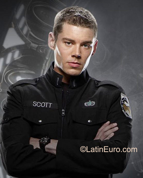 Date this nice looking United States man Scott300 from Alloway US12149