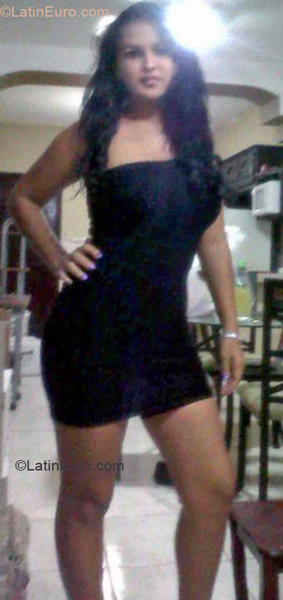 Date this beautiful Honduras girl Dalila from San Pedro Sula HN1378