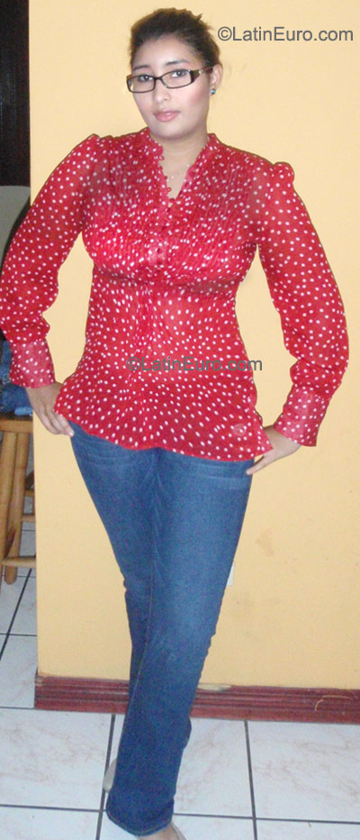 Date this funny Costa Rica girl Olga Maria from San Jose CR180