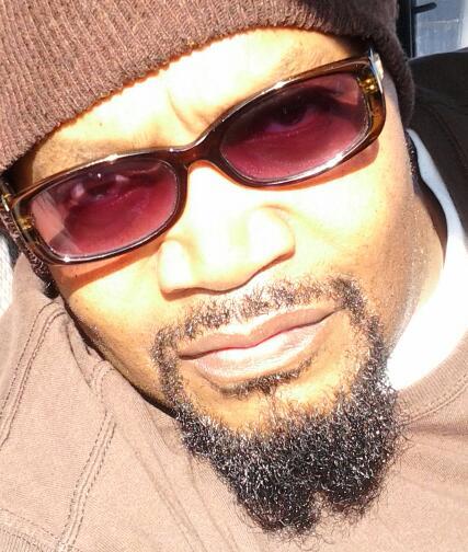 Date this pretty United States man Urmanwantz2plea from San Francisco US12339