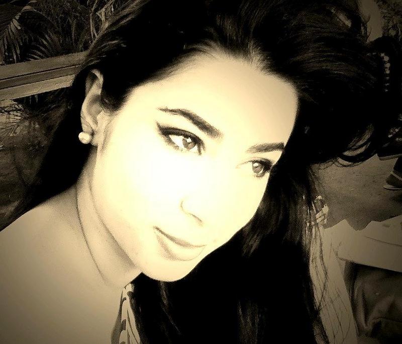 Date this sensual Nicaragua girl Glo from Managua NI102