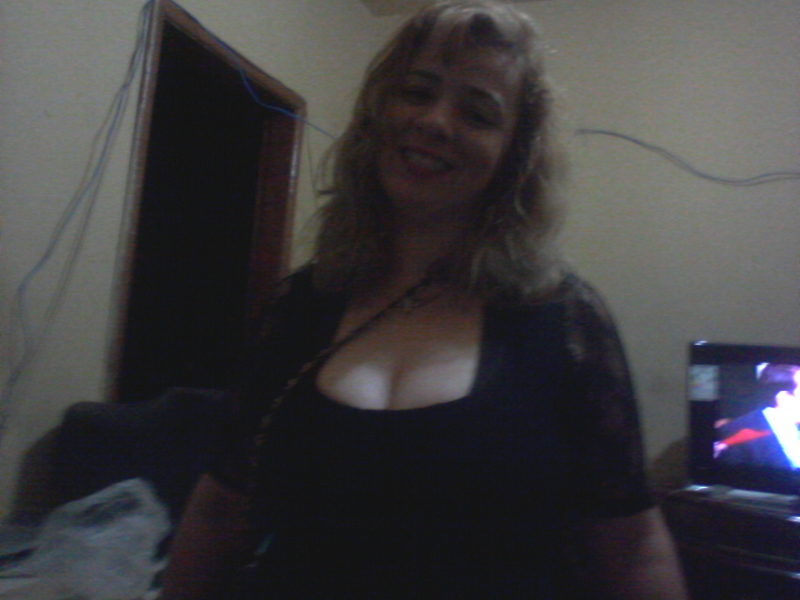 Date this cute Brazil girl Juliana from Belo Horizonte BR6432