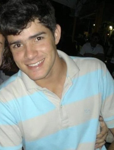 Date this hard body Brazil man Tulio from Recife BR6552