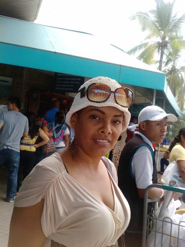 Date this good-looking Panama girl Lorena from Panama PA265