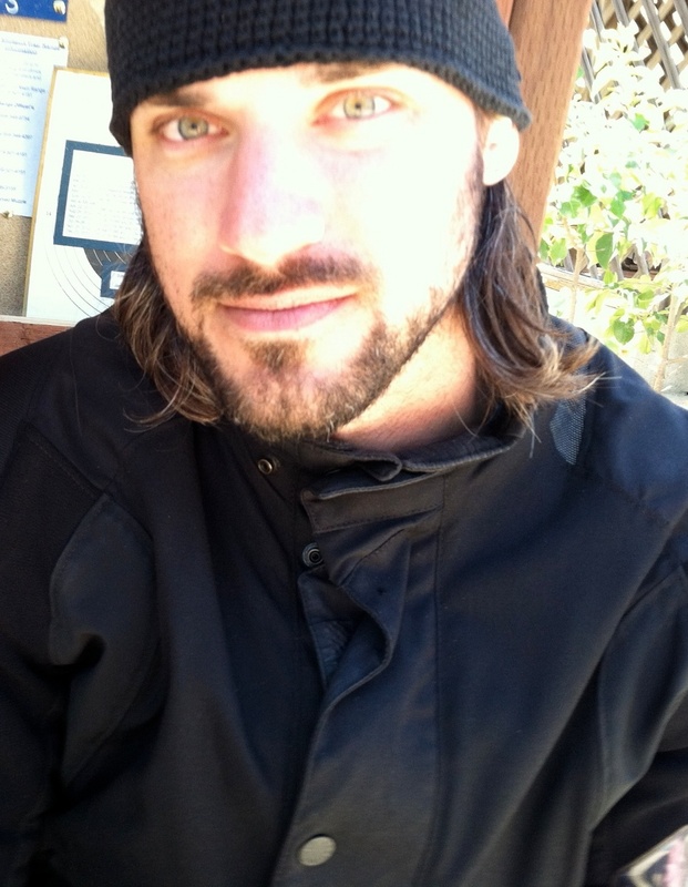 Date this pretty United States man Windsong from Ozark mtns US12591