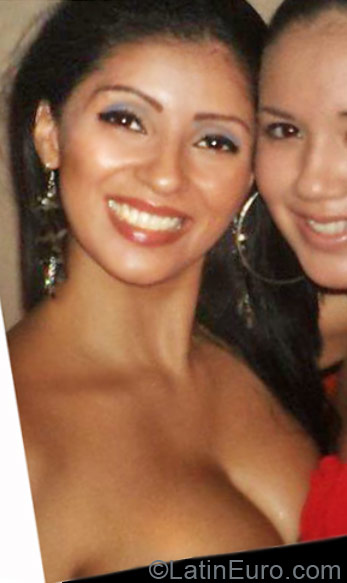 Date this fun Costa Rica girl Laura from San Jose CR210