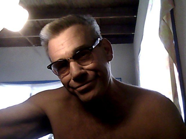 Date this happy Mexico man Jrossw3 from Ensenada MX676