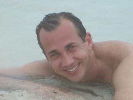 Date this happy United States man NewYorkFrenchy from New York US12890