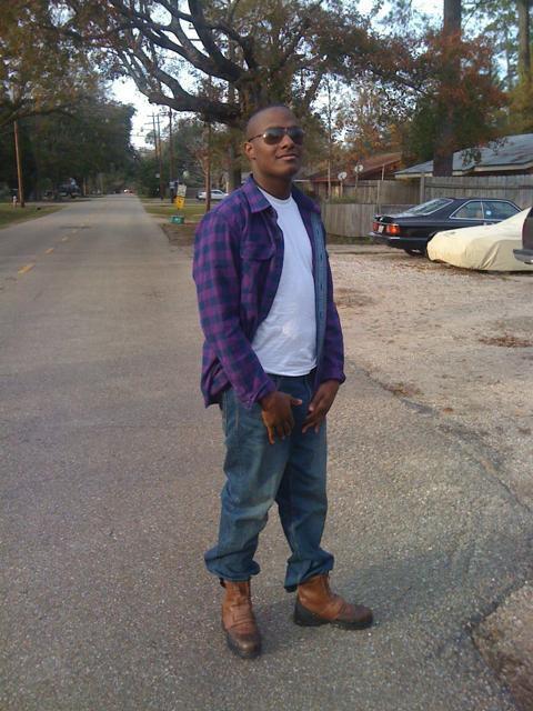 Date this athletic United States man Roderick785 from Hammond US12898