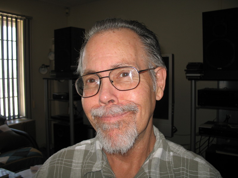 Date this sultry United States man Joseph from Desert Hot Springs US12922