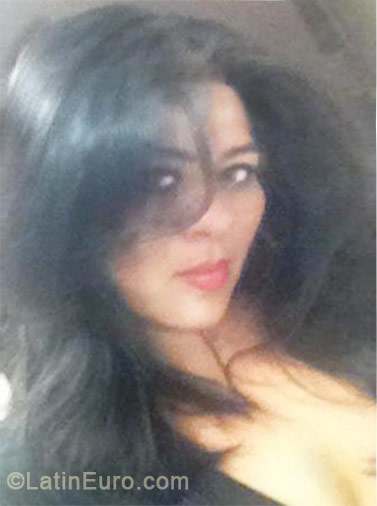 Date this beautiful Mexico girl Edna from Cancun MX714