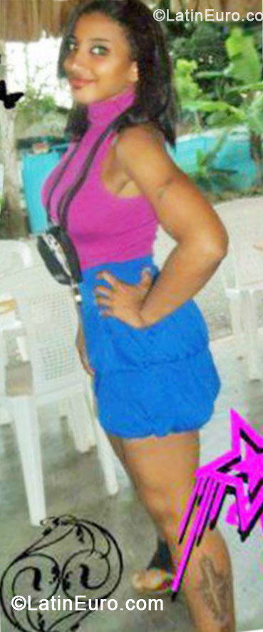 Date this lovely Dominican Republic girl Chrishy from San Francisco De Macoris DO11353