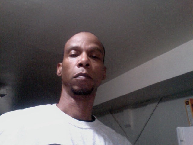 Date this voluptuous United States man Todd from Daly City US13140