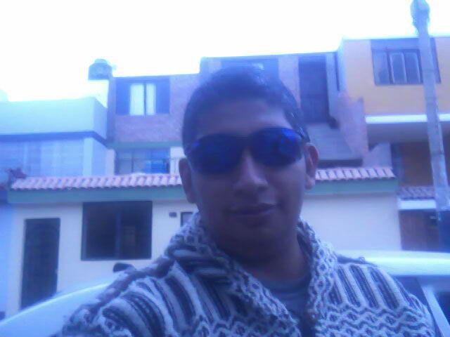 Date this sensual Peru man Moises from Lima PE593