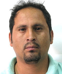 Date this funny Peru man Andrez from Huanuco PE632