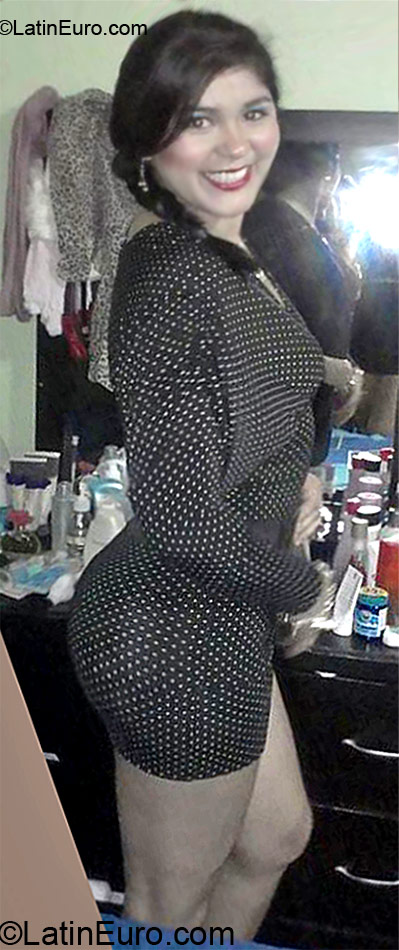 Date this foxy Peru girl Jessica from Lima PE757