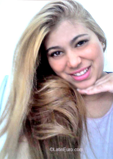 Date this hard body Brazil girl Patricia from Rio De Janeiro BR6846