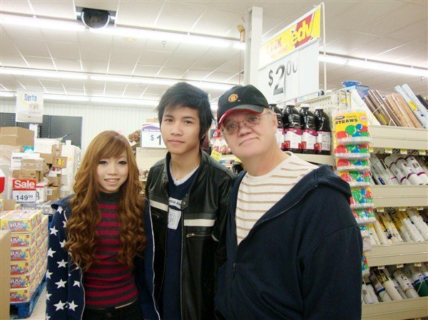 Date this funny United States man Joe from Minneapolis US13543