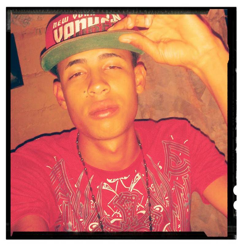 Date this stunning Dominican Republic man Kenly from Santiago DO12436