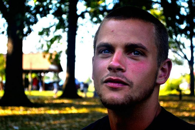 Date this foxy United States man Perry from New York City US13626