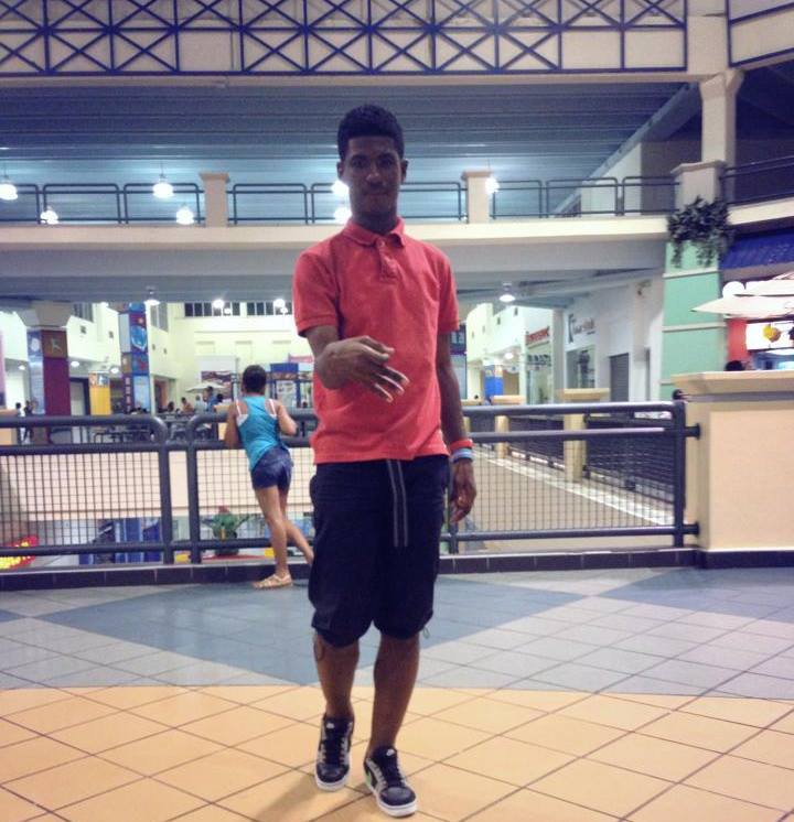 Date this young Dominican Republic man Carlos from Santo Domingo DO12666