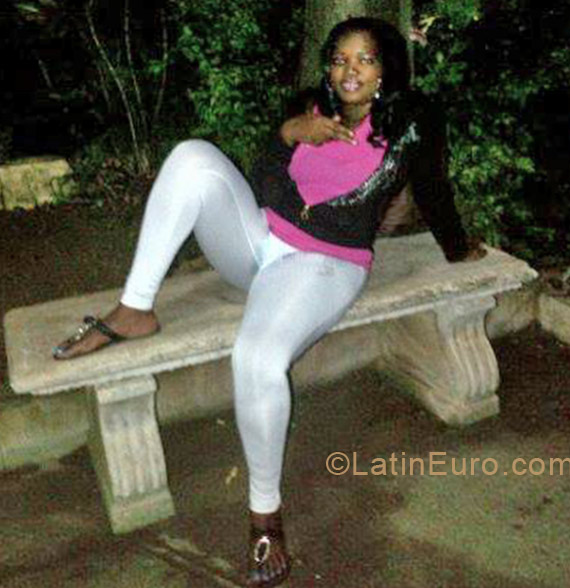 Date this gorgeous Jamaica girl Kenesha from Kingston JM794