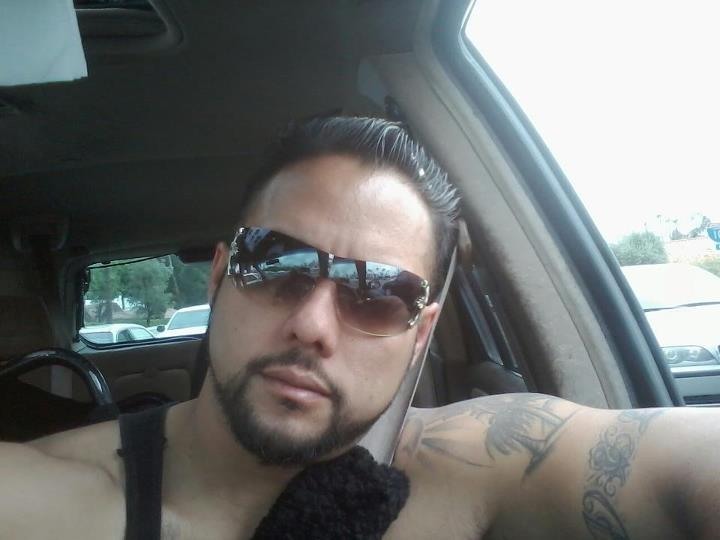 Date this hard body United States man TU from Palm Desert US13669