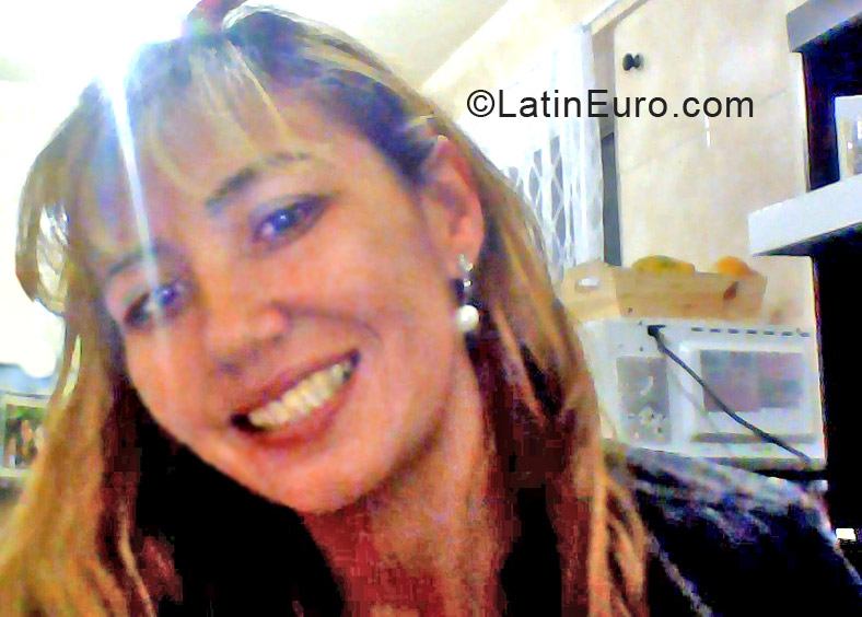 Date this exotic Brazil girl Acrisiani from Sao Paulo BR7179