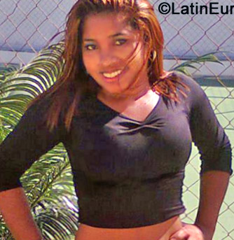 Date this sultry Brazil girl Andreia from Sao Luis BR7236