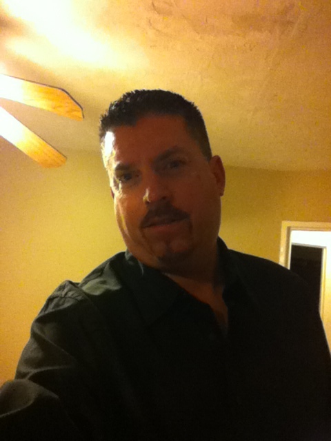 Date this beautiful United States man TMDALLAS from New York US13736
