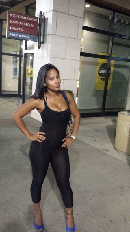 Date this foxy United States girl Eimy from Hemet US13759