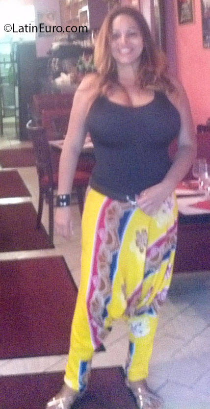 Date this tall Brazil girl Margareth from Rio De Janeiro BR7428