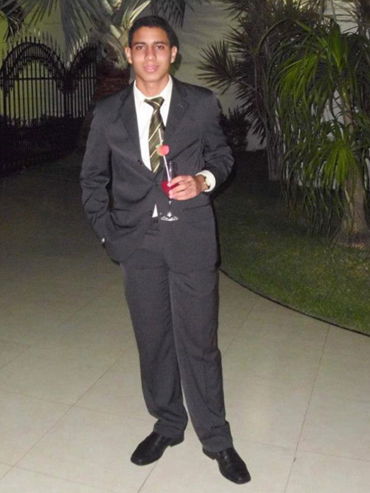 Date this georgeous Brazil man Tallys from Juazeiro Do Norte BR7484
