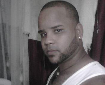 Date this passionate Dominican Republic man Wandel lopez from Santo Domingo DO14536