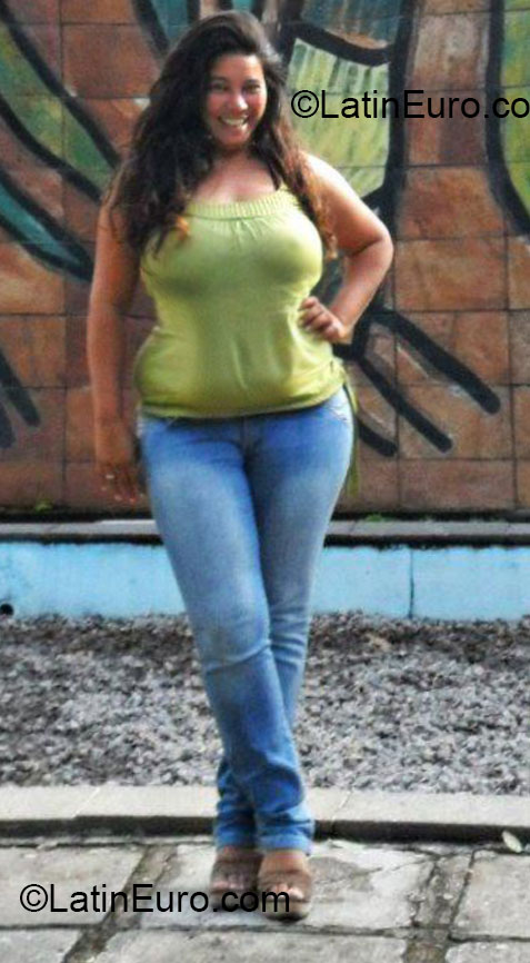 Date this exotic Brazil girl Alexandra from Recife BR7587