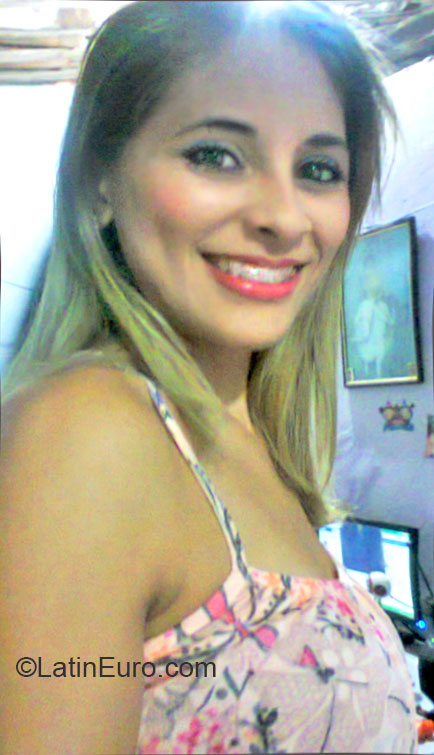 Date this fun Brazil girl Vagni from Fortaleza BR9500