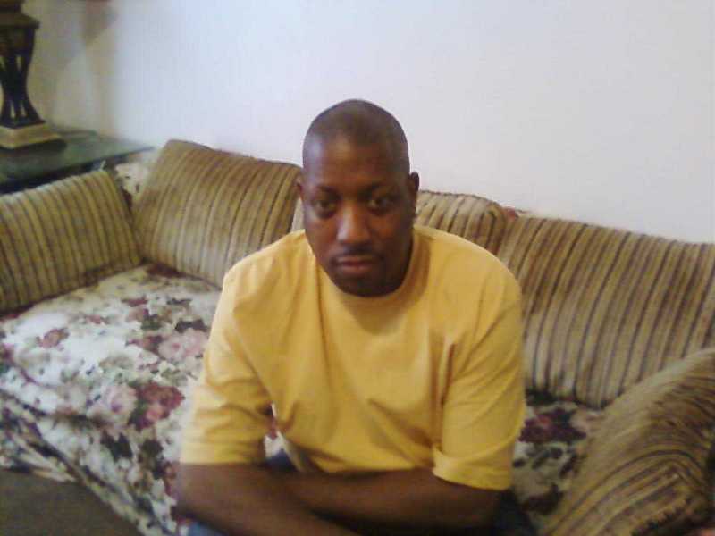 Date this athletic United States man Phillip from Chicago US14159